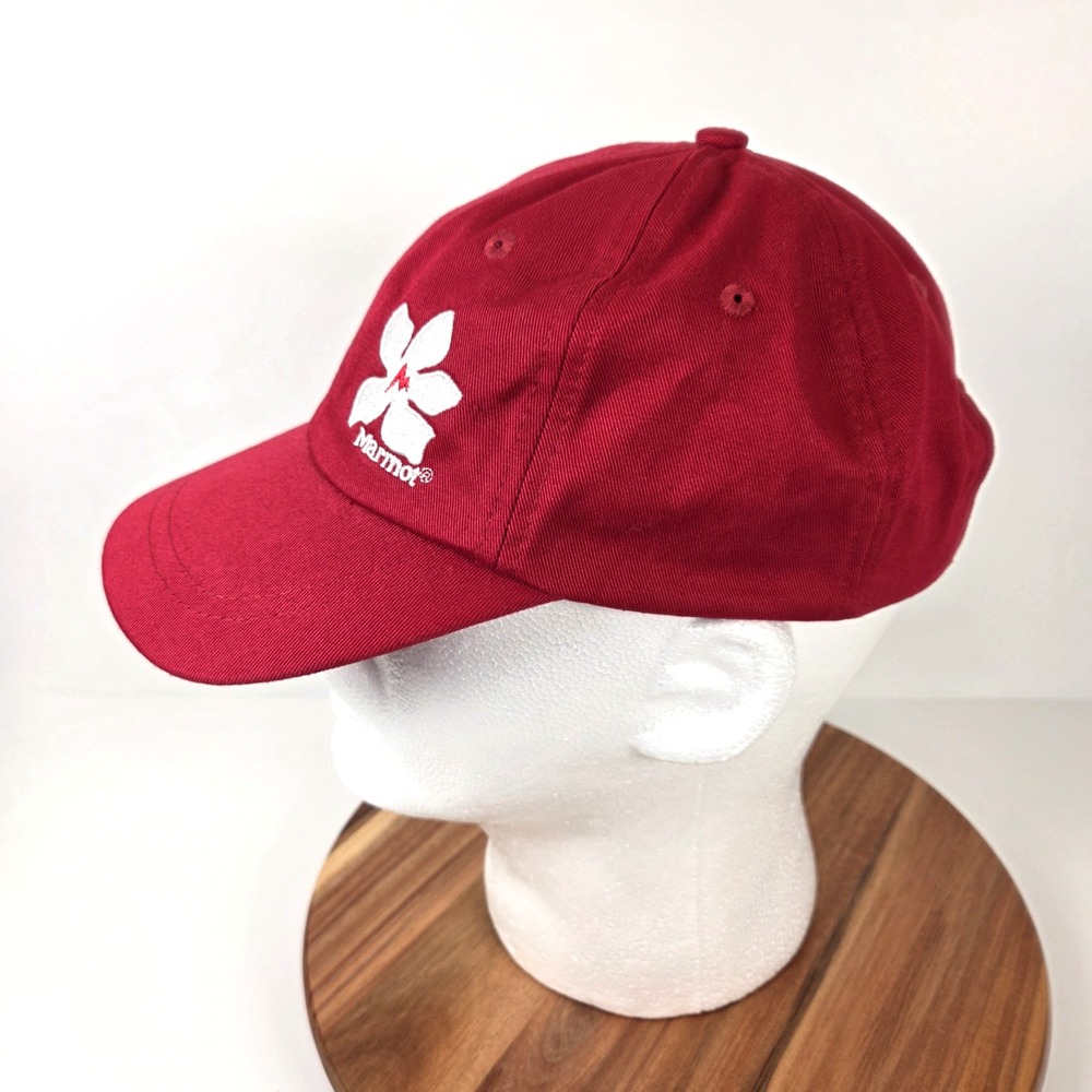 Marmot Red Hat One‎ Size Adjustable Cotton Flower Logo